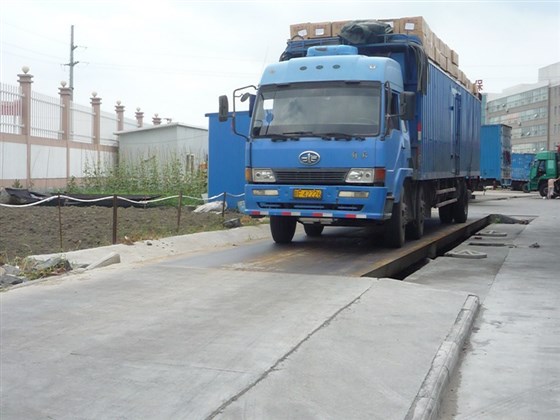 100噸電子汽車(chē)衡1-亞津
